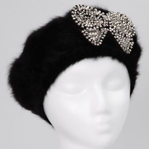 Betsey Johnson béret angora rabbit hair